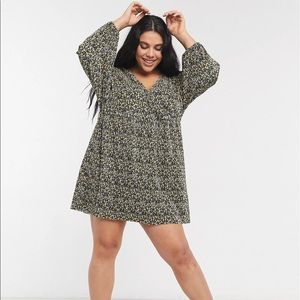 Mini plisse long sleeve V-neck dress  NWT